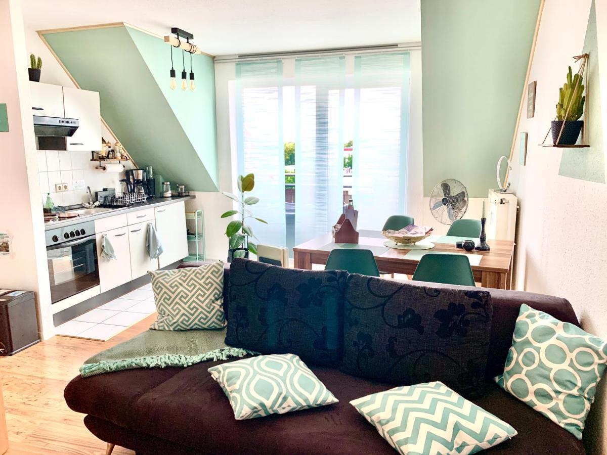 Cottbus-Apartments - Green Apartment I Privat I Wifi I Kueche I Balkon Esterno foto